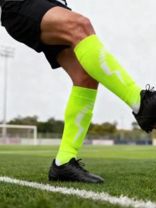 1PC Calf Compression Sleeves for Men WomenFootless Compression Socks Support for VaricoseVeinsNursingRunningLeg Sleeve Brace