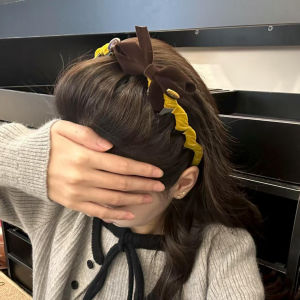 Original Korean Style Vintage Velvet Hairband with Toothed Butterfly Knot for Women Anti-Slip Hair Accessories High Forehead