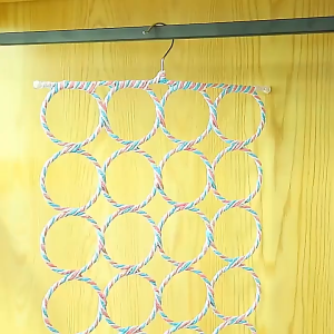 Mắc áo B37 -giá treo 28 ô tròn - tiện lợi cà vạt khăn  chắc chắn TTNTB37