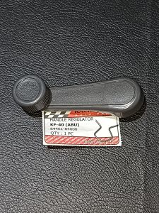 ENGKOLAN HANDLE PUTARAN KACA TOYOTA STARLET KIJANG MODEL UNIVERSAL HARGA 1 PCS