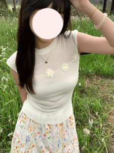 White Floral Design Summer Knitted Vest Womens Sleeveless Top Fresh Style Outerwear Trendy Girls Shirt Commute Fashion