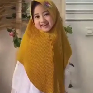 Hijab Instan Anak Kerudung Penutup Kepala Bergo Jilbab Plisket Fashion