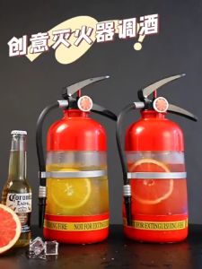1.5L Hand Press Type Wine Drink Dispenser Fire Extinguisher Pourer Extinguisher Shape Beer Machine Beer Barrels Bar