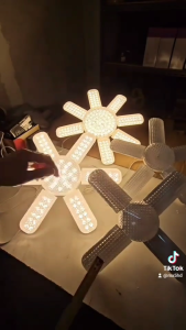 หลอดไฟไดมอนด์ใบพัด 5+1 รุ่น 5 แฉก แสงขาว 6500Kและ แสงวอร์ม 3000K หลอดไฟ ขั้ว E27 พับได้ หลอดไฟใบพัด