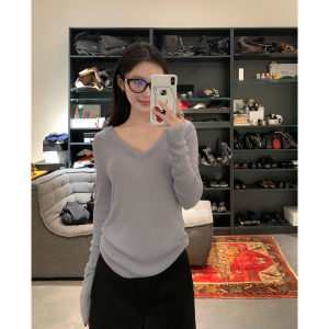 เสื้อยืดคอกลมแขนยาวถักผ้าขนสัตว์ผสมผ้าไหมสำหรับผู้หญิง ทรงสลิมฟิต ทรงหลวม แฟชั่นฤดูใบไม้ร่วง เสื้อเชิ้ตผู้หญิง