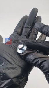 น๊อตถ่ายน้ำมันเครื่องเบอร์ 12 ประเก็น ปะเก็น แหวนรองถ่ายน้ำมันเครื่อง เเท้ศูนย์ YAMAHA R3 2015-2019 MT-03 ALL NEW R3 XMAX โบ๊ลท์ ปลั๊ก