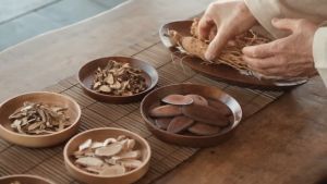 Lương Sâm Nguyên Củ Hàn Quốc GOOD ROOTS KGC Cheong Kwan Jang 75g (40PCS - 6 củ)