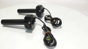 Motorcycle Dirt Bike Handlebar Accelerated Handle Throttle Turn Grip For Sur-Ron Sur Ron Surron Light Bee X & S Parts