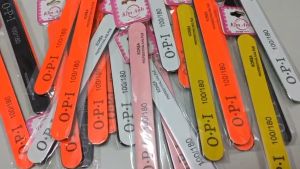 Dũa O.P.I 100/180 Dũa móng chuyên dụng làm nail 2 mặt Phân loại 1 hoặc 2 cây - giao màu ngẫu nhiên