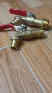 Van vòi nước vòi hồ tay gạt đồng cao cấp Vòi Ferroli Phi 21 27