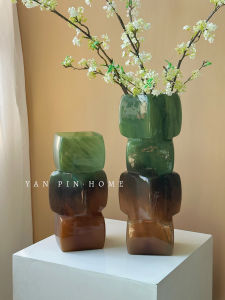 แจกันแก้วทรงเรขาคณิตสไตล์จีนใหม่ รุ่น Small Batch ดีไซน์ สำหรับปลูกดอกไม้สดในน้ำ แจกันแก้ว สีเขียว ชิ้น ของตกแต่ง