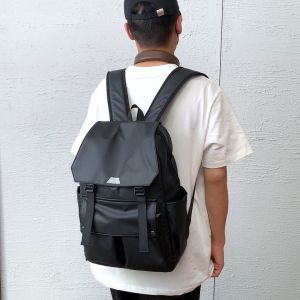 Techdoo Tas Ransel Pria PU Leather Tas Sekolah Kerja Casual Tas Punggung Trendy TR447