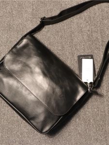 กระเป๋าสะพายข้างผู้ชาย Threebox กระเป๋าสะพายข้าง PU ทรงสี่เหลี่ยมจัตุรัส ซิปปิด สไตล์วินเทจ สีสันสดใส สำหรับวัยรุ่น