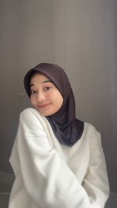 Jilbab Olahraga Nyaman: Bergamis Hamidah & Hijab Sport Terlaris