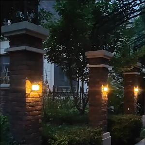 โคมไฟโซล่าเซลล์ LED ไฟติดผนั งกันน้ำฝน ติดตั้งง่าย ไม่ต้องเดินสายไฟ ไฟเซ็นเซอร์ solar light