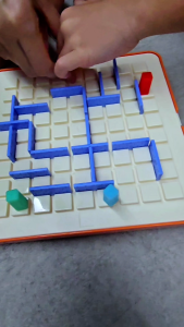 OSSDE Strategy Maze Challenge Portable Logic Board Game for Kids & Adults 2-4 players