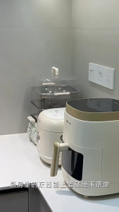 Wall mounted chopstick cage Dustproof draining tableware storage box Kitchen colored dust-proof storage rack