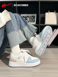 Womens Sport Shoes All-Match Fleece Lined Thick Bottom Butterfly Embellished Flat Shoes Comfortable Casual Style for Autumn Winter