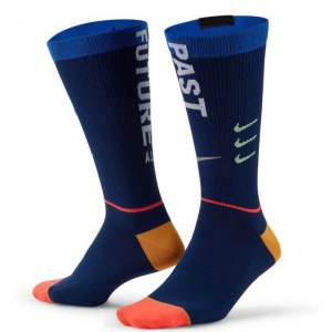 ถุงเท้าวิ่ง Nike SPARK LIGHTWEIGHT A.I.R. KELLY ANNA LONDON RUNNING CREW SOCKS ครึ่งแข้ง