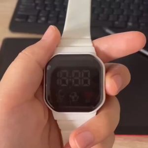 Đồng hồ thời trang nam nữ hiện thị led mặt vuông cá tính