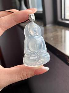 18K Icy Golden Sprinkles Jadeite Buddha Pendant🙏🏻!
