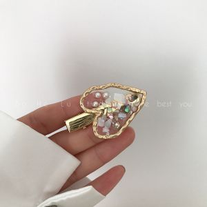 Original Design Pearl Heart Shaped Hair Clip Simple Elegance Side Hair Card Women Duckbill Clip One Word Clip Fashionable Hair Accessories