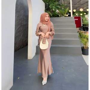 Outfitmu.id Darla Dress Pesta Kondangan Bridesmaid Promnight Satin Velvet Darla Dress - Baju Gamis Bridesmaid Terbaru Remaja Dewasa/Gamis OOTD Kondangan Mewah Elegan/Gamis Lamaran Tunangan Polos Satin Velvet Kekinian