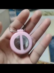 Electric Shock Hand Buzzer Prank Toys Shocking Handshake Street Trick Joke Props Party Prank Toy Halloween Funny Toy