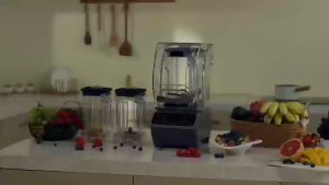 เครื่องปั่นผลไม้สมูทตี้ Capacity: 2L เครื่องปั่นสมูทตี้พร้อมฝาครอบ Smoothie machine with cover