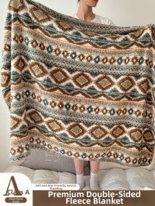 Kiss Dear | Air Conditioner Lightweight Summer Blanket