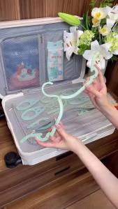 Q 1/5 PCS Portable Folding Clothes Hangers Non Slip Design Durable Material Perfect For Travel Business Trips Camping
