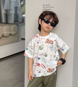 HF มีฮู้ดคอกลมสบายเด็กชายเด็กสาวที่น่ารักระบายอากาศสไตล์เกาหลีแขนเสื้อสั้นเด็กเสื้อฮู้ดลาย Graffiti