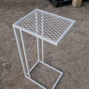 โต๊ะข้างเตียงไว้ทำงาน โต๊ะข้างโซฟา โต๊ะขนาดเล็ก ขนาด 35x29x75 ซม. เหล็กกันสนิมแข็งแรงมีตะแกรงเหล็กฉีกสีขาว (ประกอบสำเร็จ)