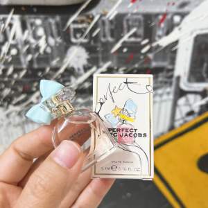 Nước hoa nữ Perfect hồng 5ml