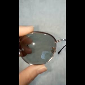 BIG SALE - Kacamata Oval Lensa Photocromic Normal Untuk Dewasa Remaja Cewek Cowok Full Bingkai Besi Aman Dipakai Model Vintage Retro Korea Style Anti UV Anti Debu TERBARU