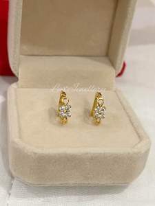 Anting wanita emas muda jepit mata empat 1 gram