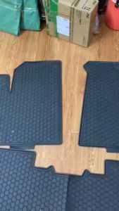 Thảm LÓT SÀN Cao Su xe Hyundai Creta 2022 2023 - Cao su đúc không mùi mẫu tổ ong NISSIN chữ trắng