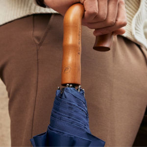 Large Golf Umbrella Windproof Strong 8 Ribs Wooden Handle Big Umbrella Business Style Sturdy Luxury Long Handle Umbrella Rain