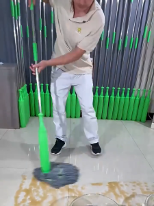【SG Ready Stock】Hand Wash Free Bamboo Fibre Mop 1s Dehydration Self Twisting Rotating Mop Effective Water Absorption 55cm Big Tractor Hanging