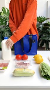 (ของแถม + เขียนการ์ดได้ฟรี)CART BAG KIDNAP ME. กระเป๋าสะพายข้าง ผ้าใบกันน้ำ สะพายไหล่ ขนาดเล็กใส่ของ Mini Laptop พกพาสะด