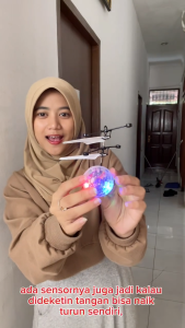 Mainan Anak FLYING BALL INFRARED INDUCTION BALL Bola Terbang Bola Lampu Mainan Anak Perempuan - Mainan Anak Laki Laki