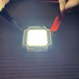 โคมไฟเลนส์ซิลิโคน Led 5000LM DC 12V 15V 20W 30W 50W สีเขียวสีฟ้าขาวแบบอบอุ่นสำหรับสปอตไลท์ชิปฟลัดไลท์กลางแจ้ง DIY