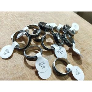 cincin glow in the darkputar putih gambar putar hitam gambar putar putih polos putar hitam polos duri putih duri hitam harga untuk 10 pic