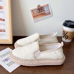 2024 New Fishing Shoes for Women Summer Breathable Anti-Odor Maternity Slippers Soft Sole Anti-Slip Traditional Beijing Cloth Shoes
