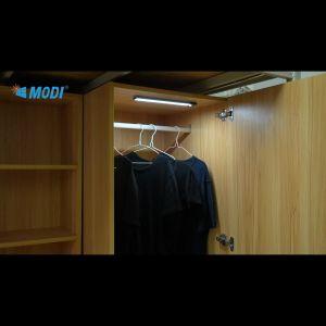 Đèn Cảm Biến Đèn Led Cảm Biến Chuyển Động Thông Minh MODI SOLAR Tự Động Sáng Sạc USB