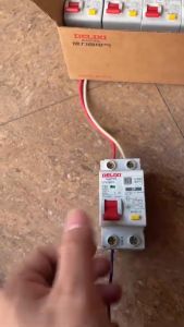 Aptomat Chống Giật Chính Hãng Cao Cấp DELEXI - Chống giật chống rò rỉ DELIXI DZ47sLES 20A 40A 63A - Bảo Hành 12 Tháng