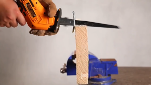 Cordless Electric Reciprocating Saw for pruning branches cutting wood cutting planks cutting Eight saw blades