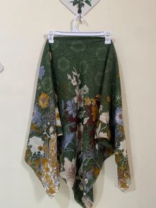 Hijab segi empat Voal Motif Bunga Mewah