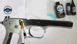 ไม่เป็นคราบขาว ไม่ขึ้นขี้เกลือ ไม่กัดกร่อนผิวปืน พร้อมส่ง น้ำยารมดำเย็นของสนามบิน (