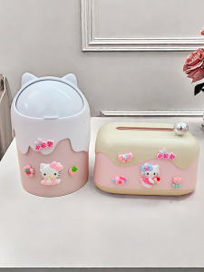 Cute Cartoon Mini Desktop Trash Can with Lid for Bedroom High Aesthetic Value Home Use round Barrel Shape Waste Bin 2L Capacity